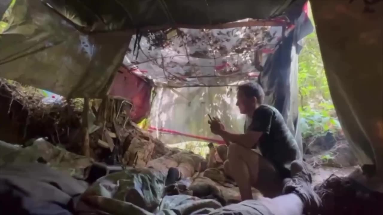 Ukrainian Shell Lands Inside Russian Camp in Donetsk