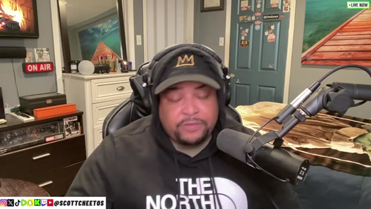 Pull up happy Monday