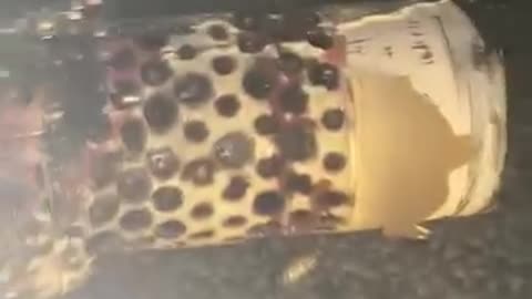 Detajet e incidentit/ Raketa iraniane e kapur nga mbrojtja ajrore bie në Katar