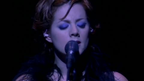 Hold On - Sarah McLachlan (live)