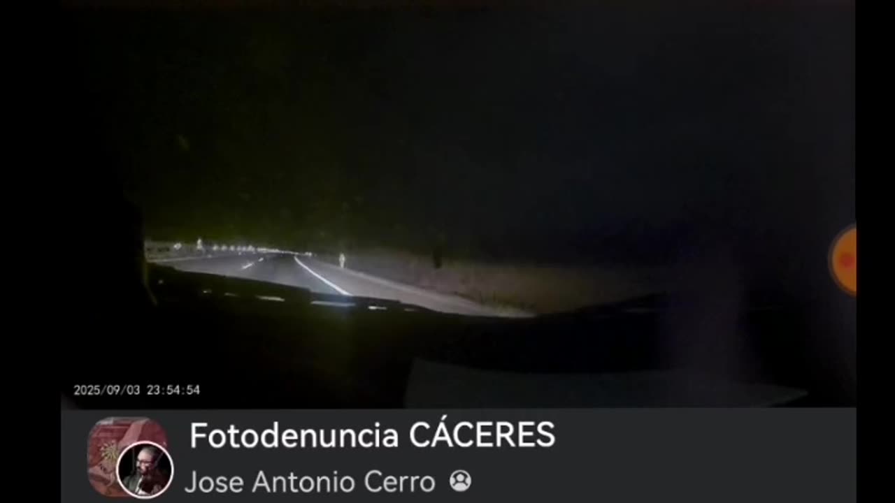 Un hombre denuncia un ataque con luz estreboscópica