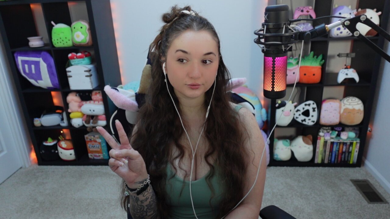 PLAYING WITH VIEWERS !DISCORD