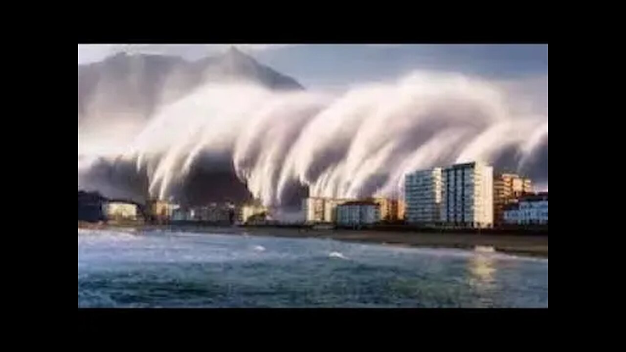 Michael Jaco: 1000 foot tsunami predicted for the west coast of North America. Melania Russian Royalty?
