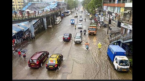 Mumbai rains: Incessant rains bring maximum city to a halt, death toll rises to 35 in