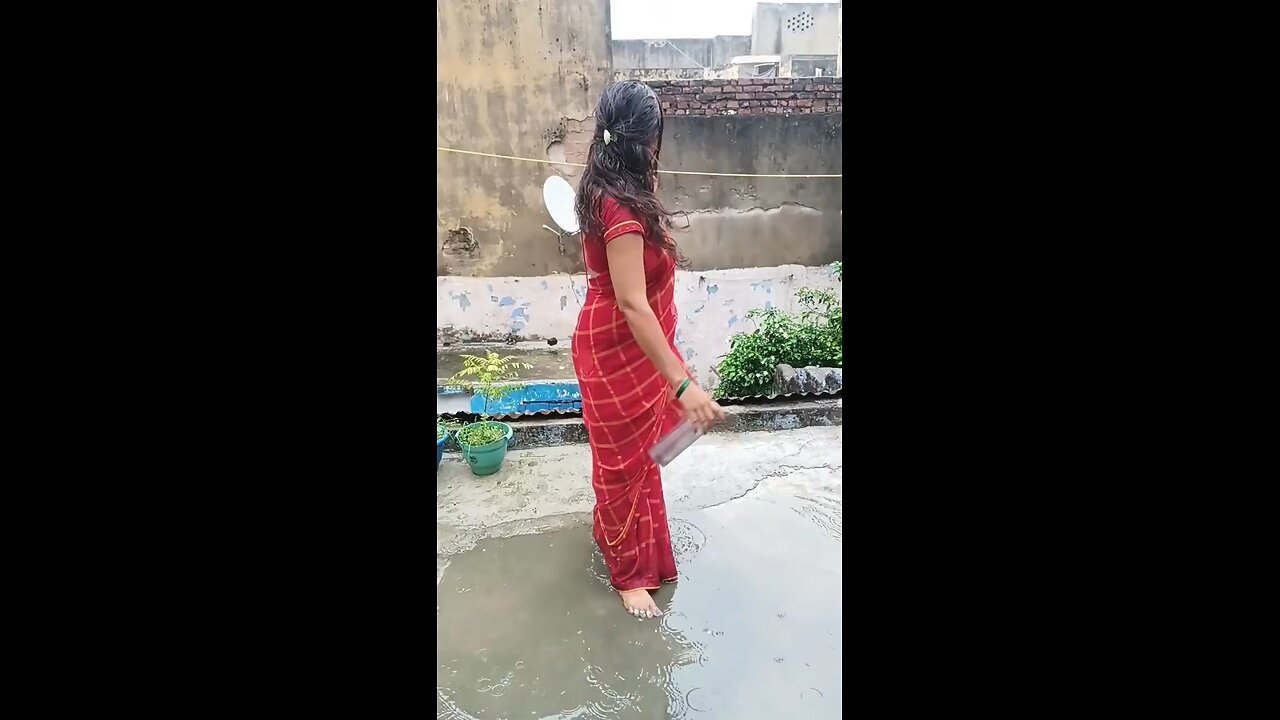 mai pani mai gir gai