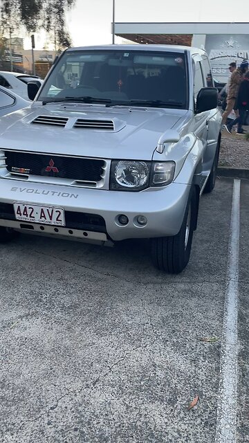 Mitsubishi Evolution SUV