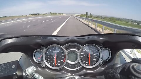suzuki on the road