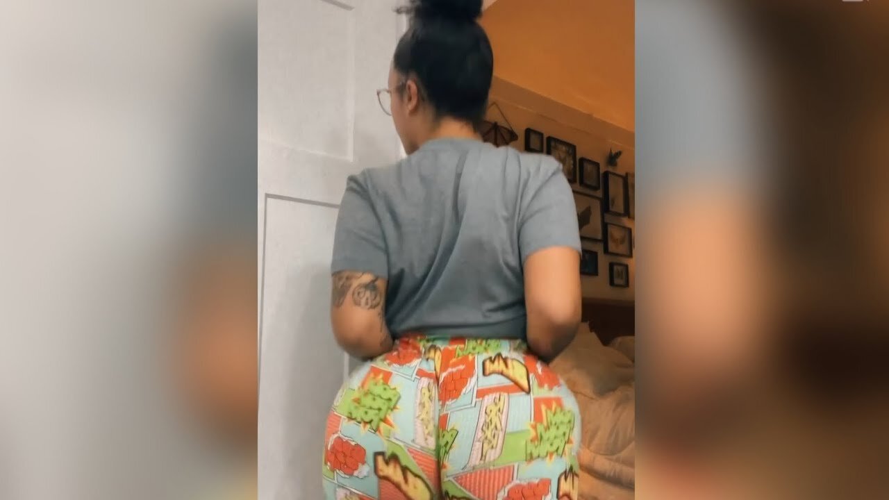 ITSLUNARLIV Ass Clapping