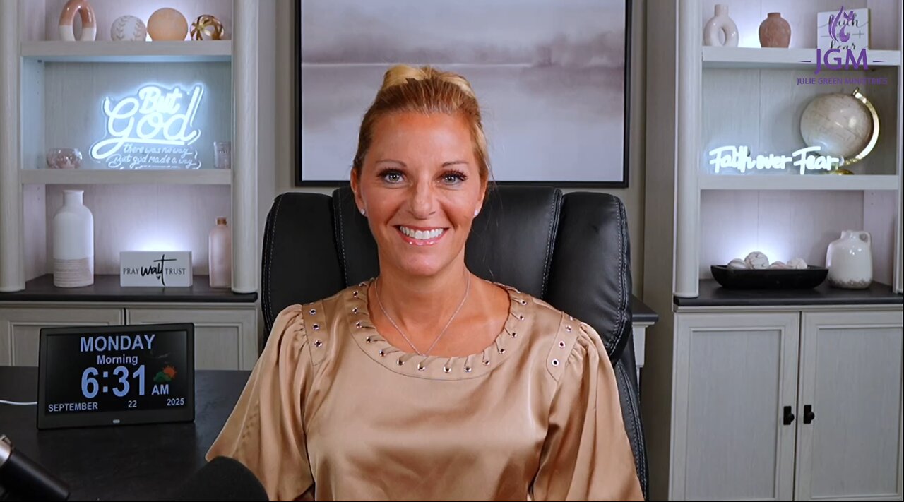 JULIE GREEN SEPT 22 (Disclaimer: I am NOT Julie)