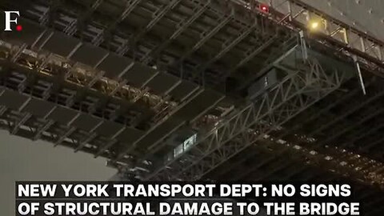 New_York__Two_Dead_After_Mexican_Navy_Ship_Collides_With_The_Brooklyn_Bridge___N18G