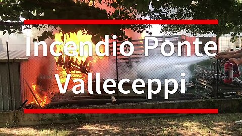 Incendio a Ponte Valleceppi, [video] fiamme alte e rischio esplosione