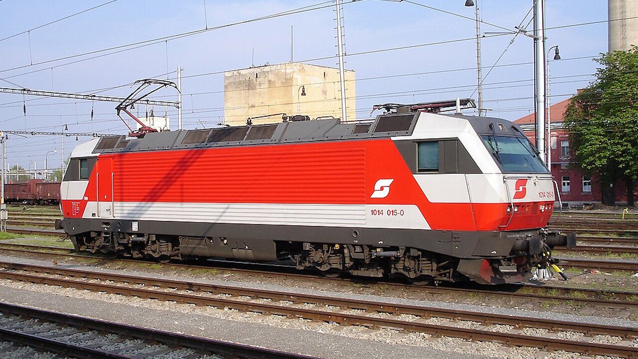 Austria's Controversial Locomotive - ÖBB Class 1014