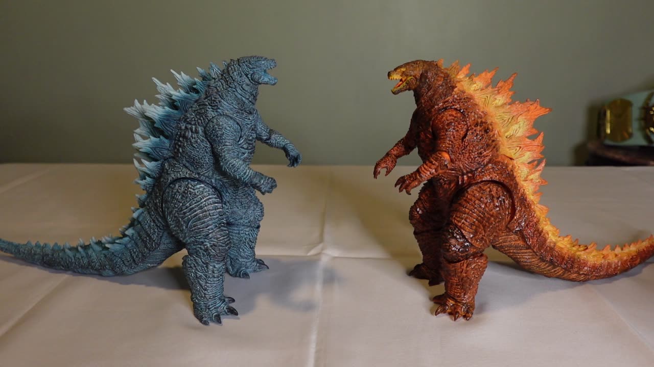 Godzilla Energized Action Figure [Godzilla X Kong] - ASMR Unboxing