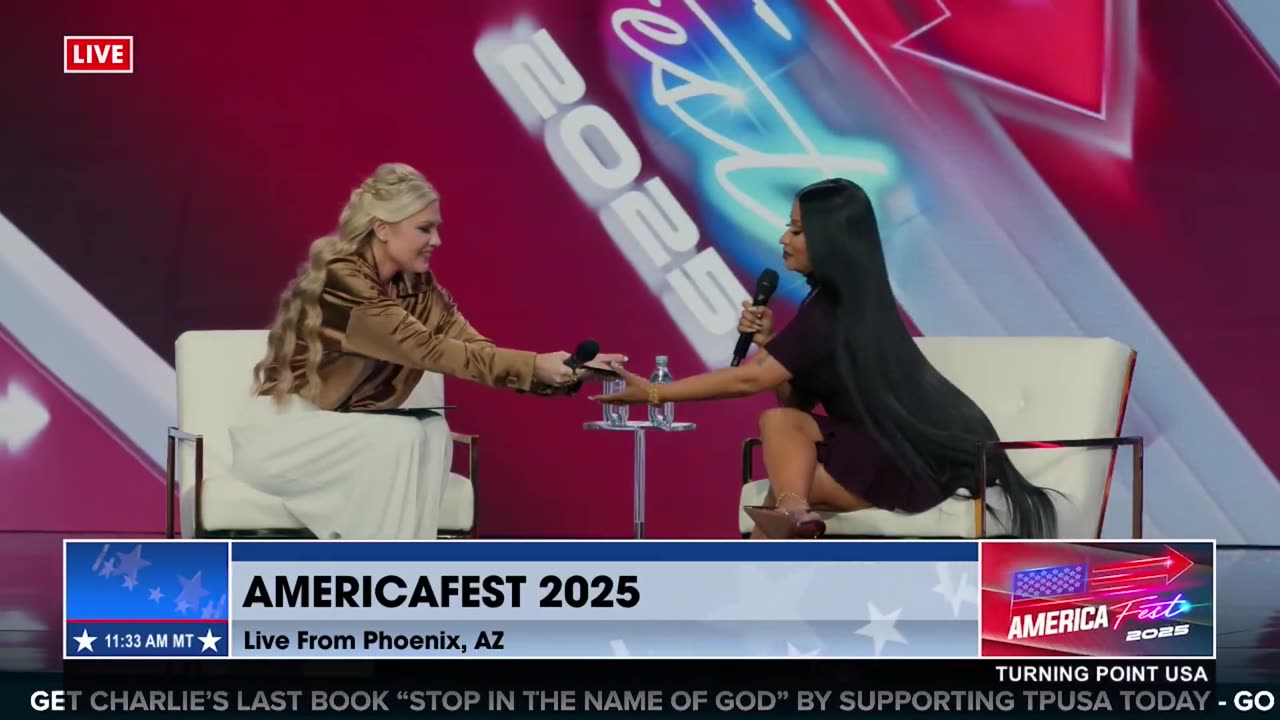 MINAJ HAS A NEW MESSAGE FOR GAVIN