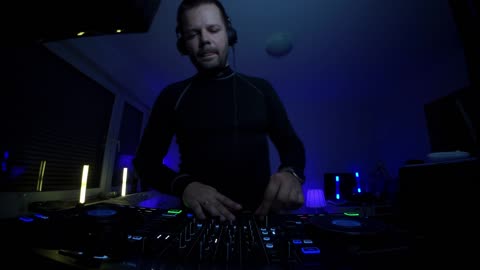 House Music 24/7