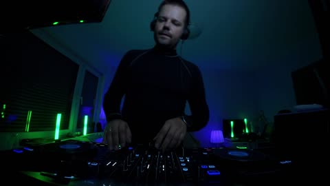 House Music 24/7