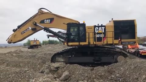Top 5 Mega Machine Transports in Action: Excavators, Loaders & Bulldozers - Mega Machines Movies