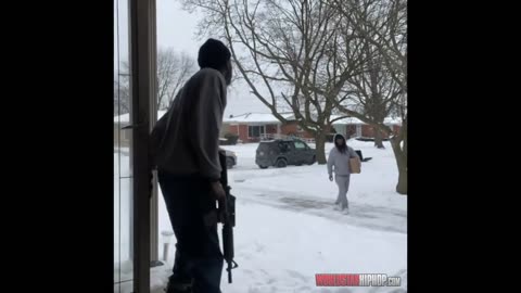 Black Porch Pirate Gets Caught Stealing By Homeowner