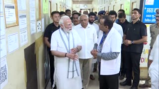 India's Modi meets sole survivor, others injured in Air India crash