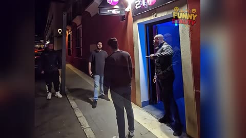 The security guard leveled the odds 🥊🪩🫳 @bouncerpower