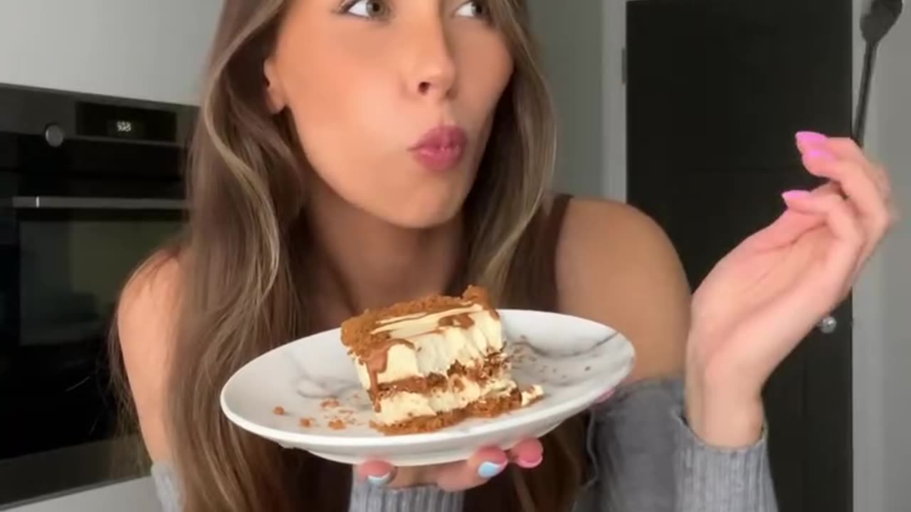 4-Ingredient Biscoff Lasagne | No-Bake, Creamy & Addictively Easy!