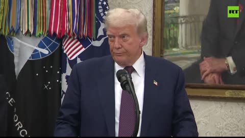 President Trump berates three Island tourists