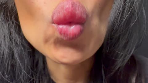 Upclose kisses and fogging