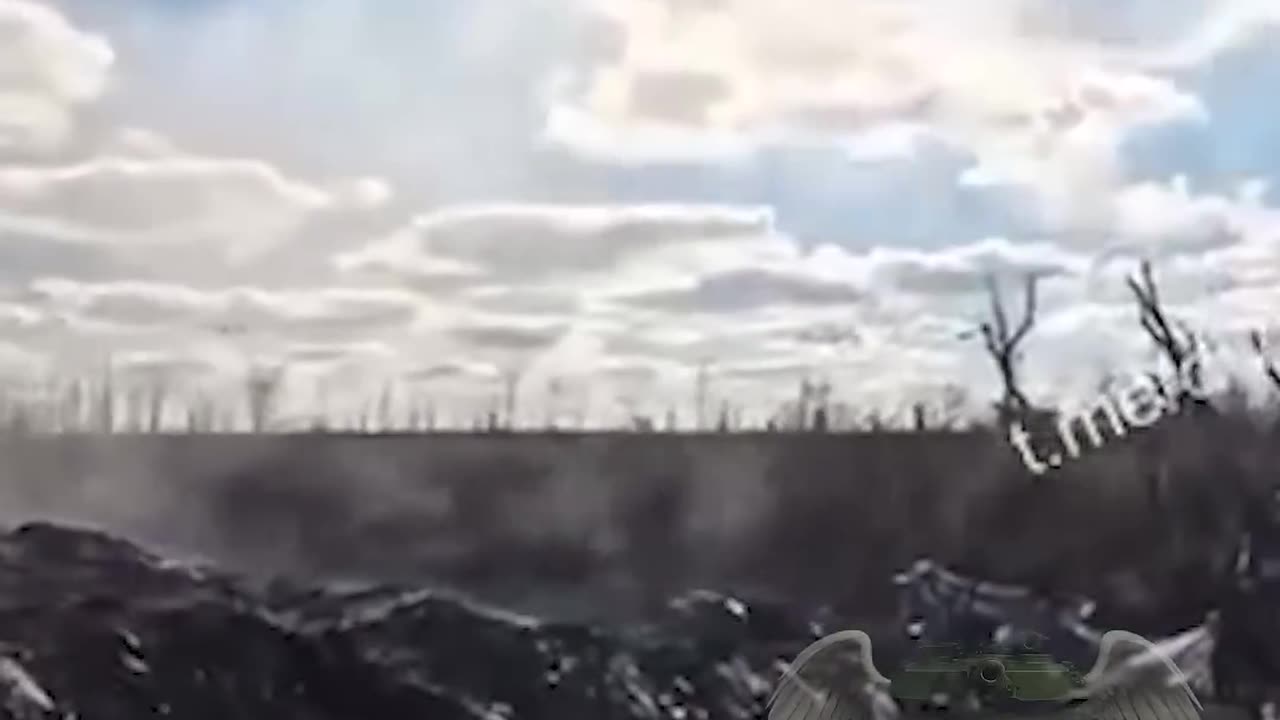 KA-52 Alligator Evades Igla Missile