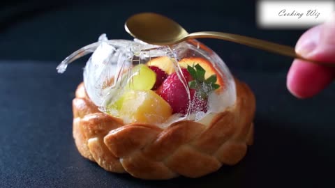 Snowglobe-Shaped Fruit Tart with Vanilla Crème Diplomate – A Stunning Dessert!