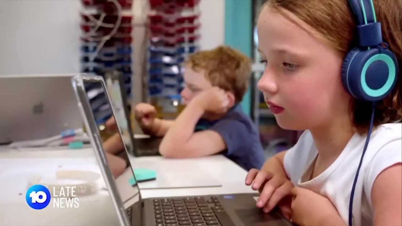 At Alpha School in Texas, students are now being taught by AI teachers.