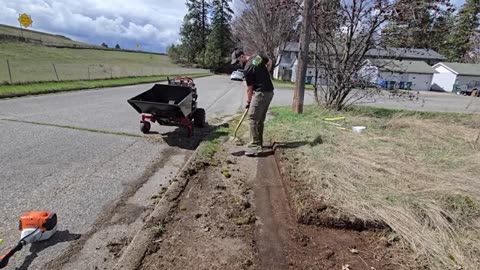 I Discovered A MOSS INFESTED Sidewalk And SCRAPED It Clean_part10
