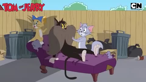 Tom and Jerry 😺🐭| The Cat's Pumping Iron! 💪😼| Cat and Mouse | 90s cartoons | Compilation