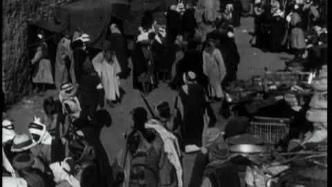 [FOX-MOVIETONE NEWSREEL EXCERPTS] - [FOX-MOVIETONE NEWSREEL EXCERPTS] - cbs-cbswwi-28