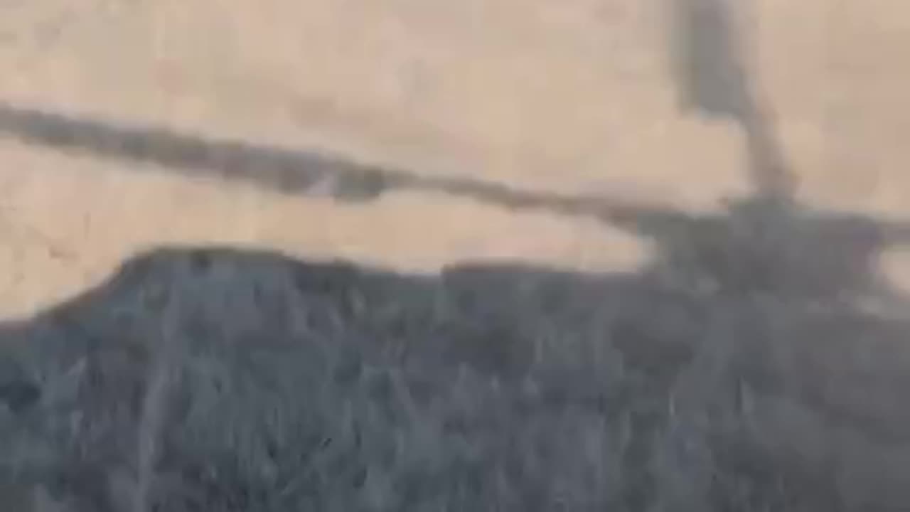 Incredible Footage from Ukrainian Paratroopers in the Air