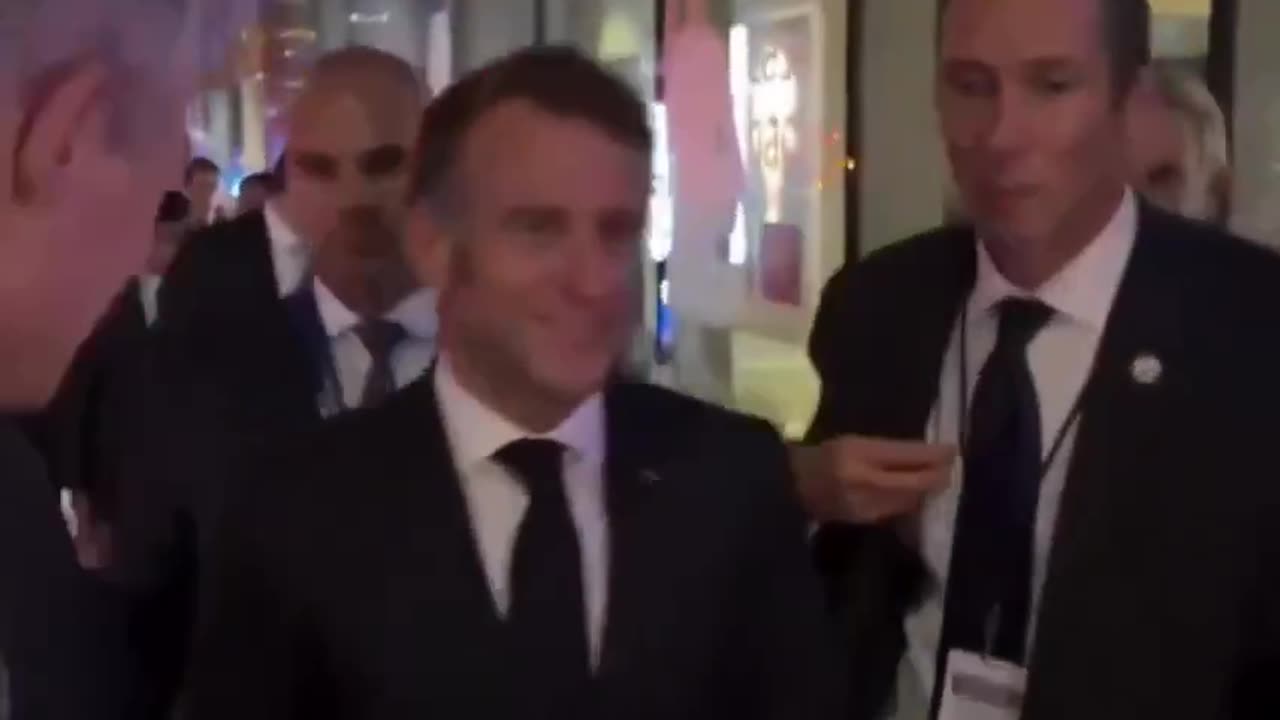 LOLOLOL: Macron Forced to Walk to UN Because His Car Was Stopped to Allow Trump's Motorcade Through