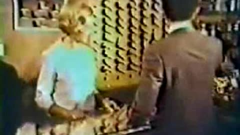 Commercial - Head & Shoulders Shampoo 1970