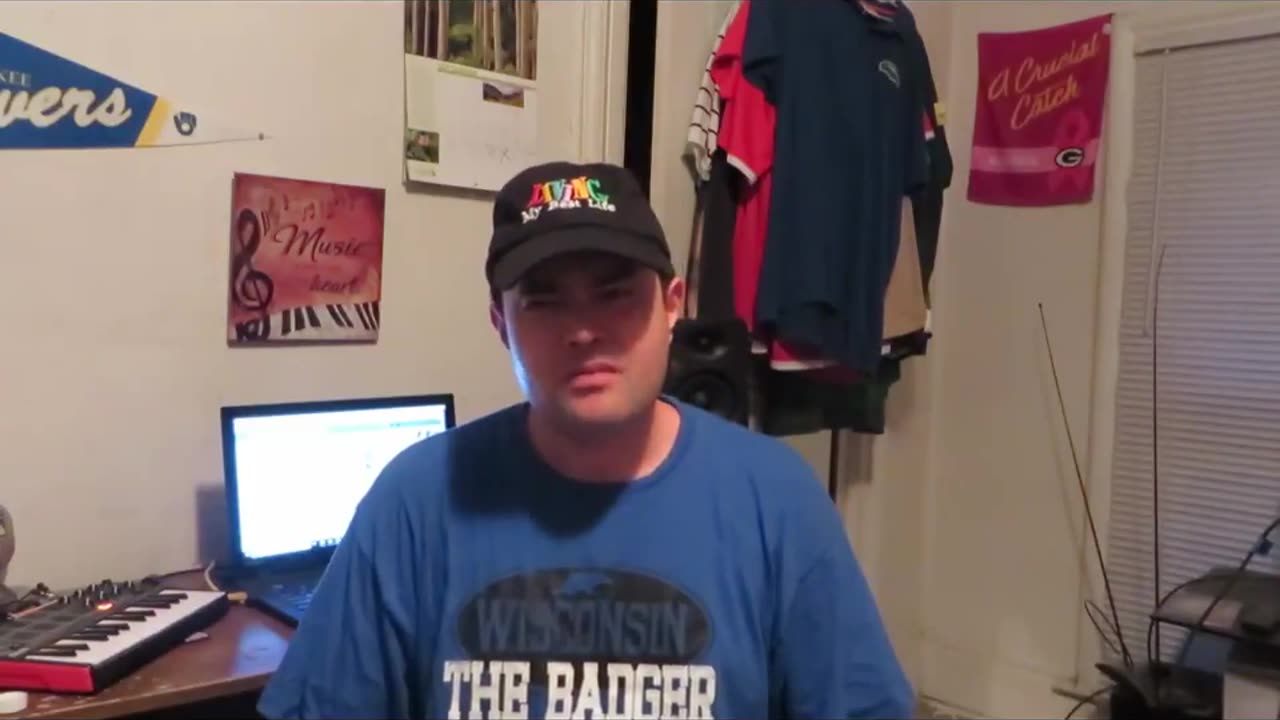 Hello Kitty Tropical Mango Marshmallows Review #SnackAttack