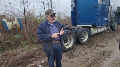 "I THINK I WILL PASS ON THIS ONE." 1994 FREIGHTLINER IS A DISAPPOINTMENT.