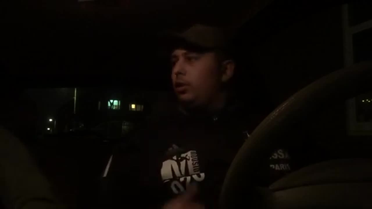 Bosser gaat naar huis van ofux