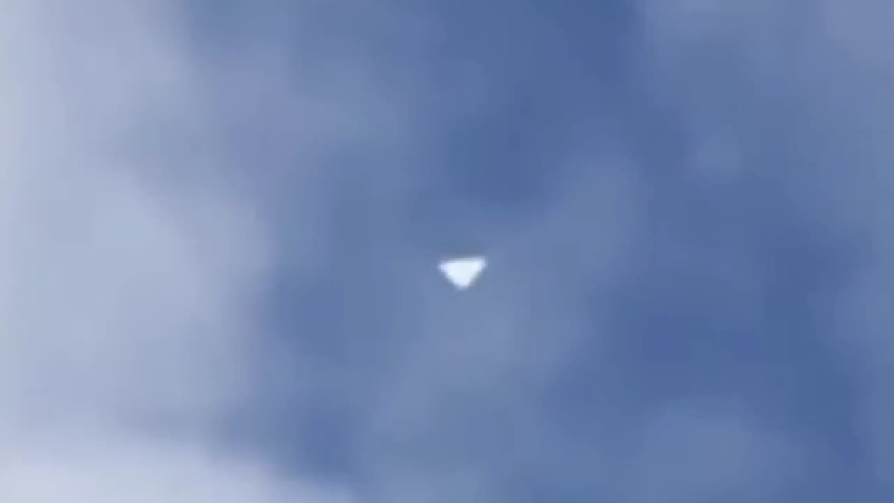 Triangle UFO over Amsterdam