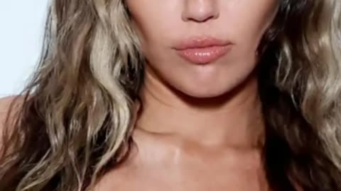 5 celebrities who were banned from the red carpet