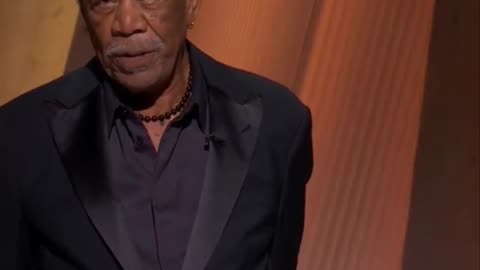 Morgan Freeman remembers his friend, Gene Hackman #genehackman #morganfreeman