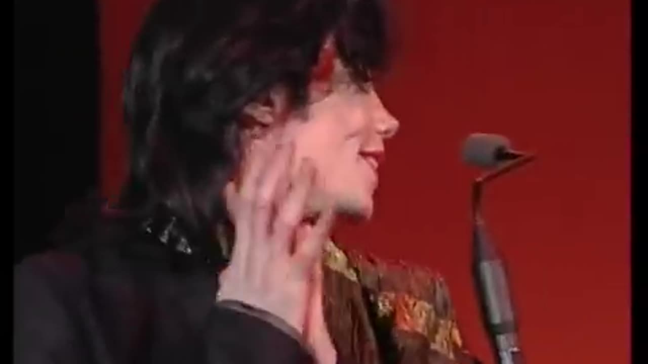 Speech Of The Fenomen Michael Jackson at the Bollywood Awards New York