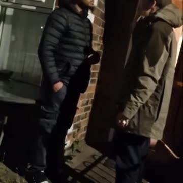 Migrants are warned by locals in the most Belfast way possible