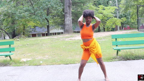 Tiara Dancing Ting