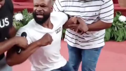 Black People Be Fightin' At ⛪ Church & Shit