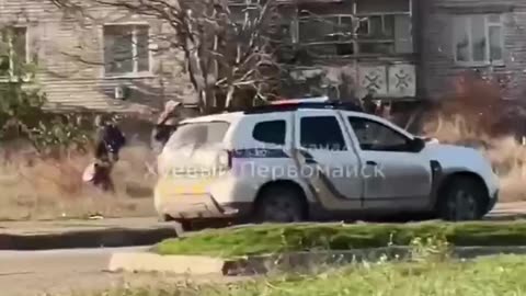 🏃‍♂️🚓 Ukraine Russia War | Man Flees from TCC Notification in Pervomaisk | RCF