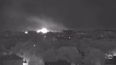 🎥🤬 Already published the moment of the arrival of "Iskander" missile over the civilian buildings