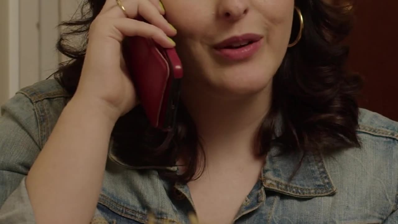 🤣🏀 Girlfriend Calls During the NBA Finals - Epic Distraction! | FunFM