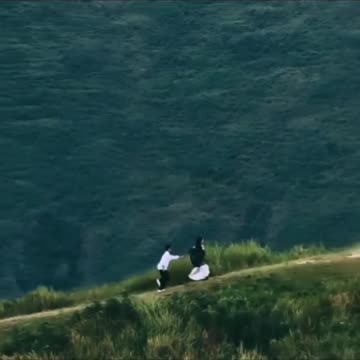 Yeh hassen wadiyan...